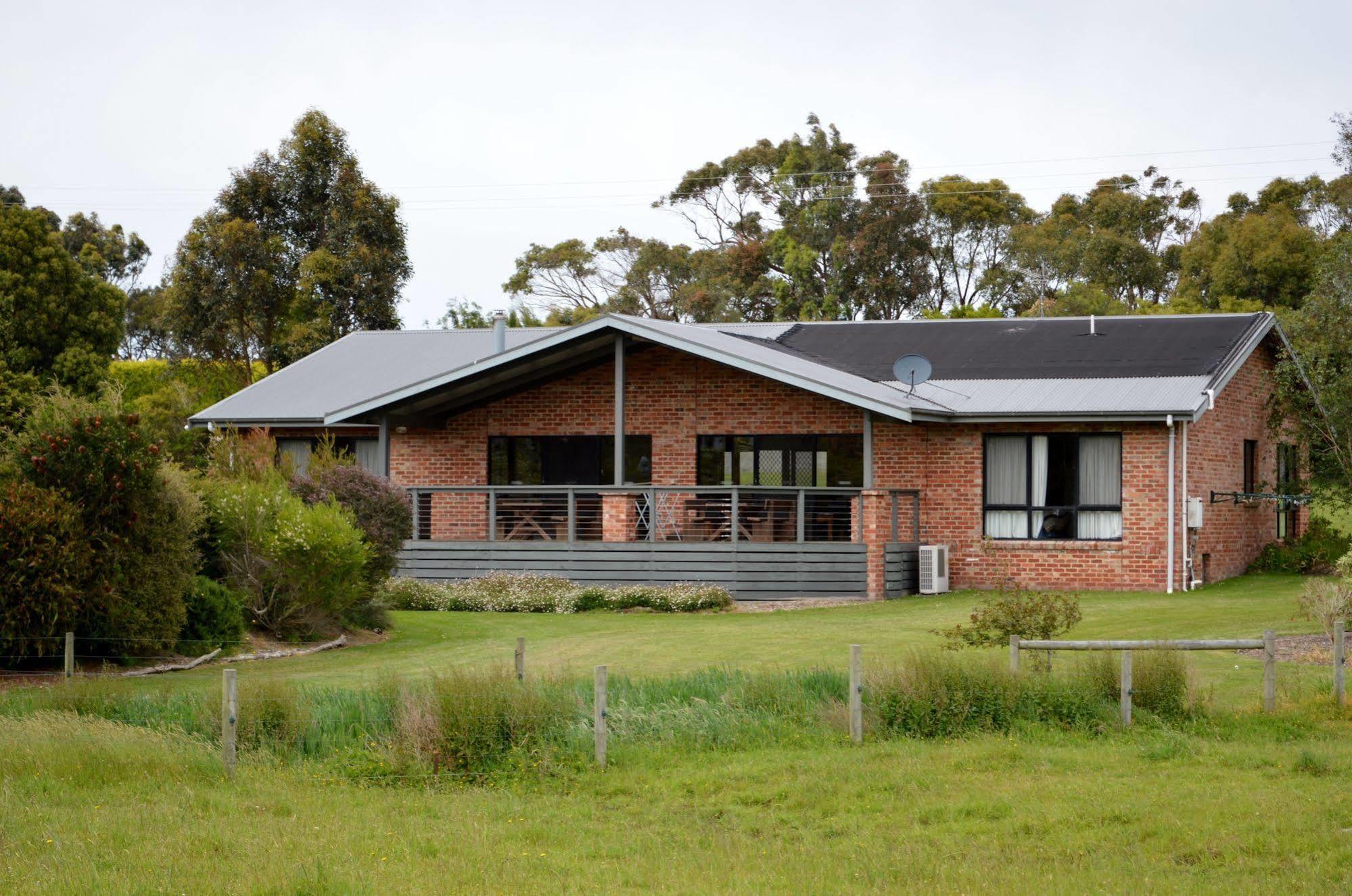 Prom Coast Holiday Lodge Waratah Bay Exterior foto